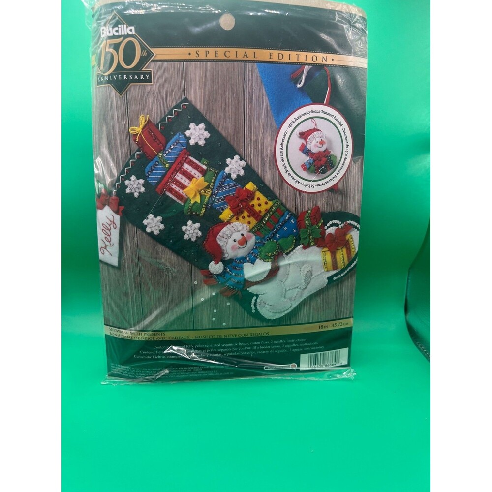 Bucilla SNOWMAN WITH PRESENTS Felt  Stocking Kit-Special Edition 86864/2017